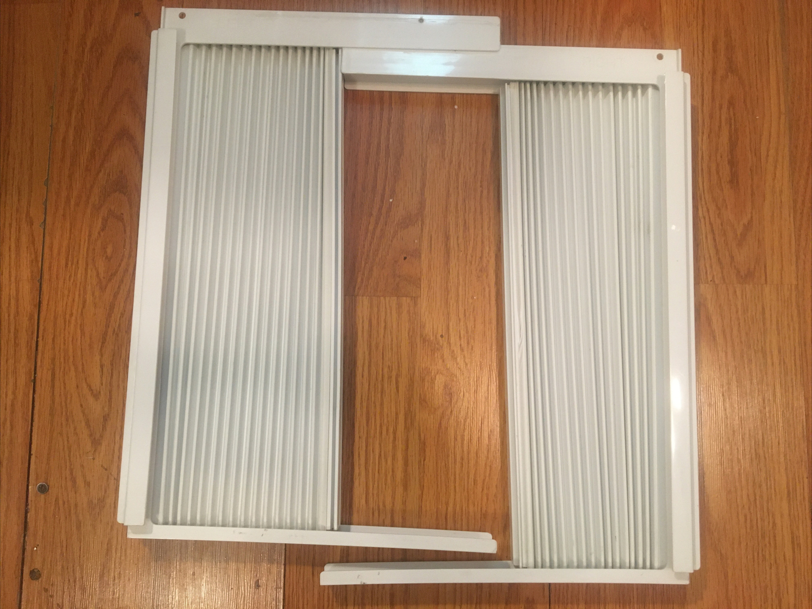 Midea ac model: MAW10R1BWT window extension side panel 25.51 x 10.15 x 0.62 in