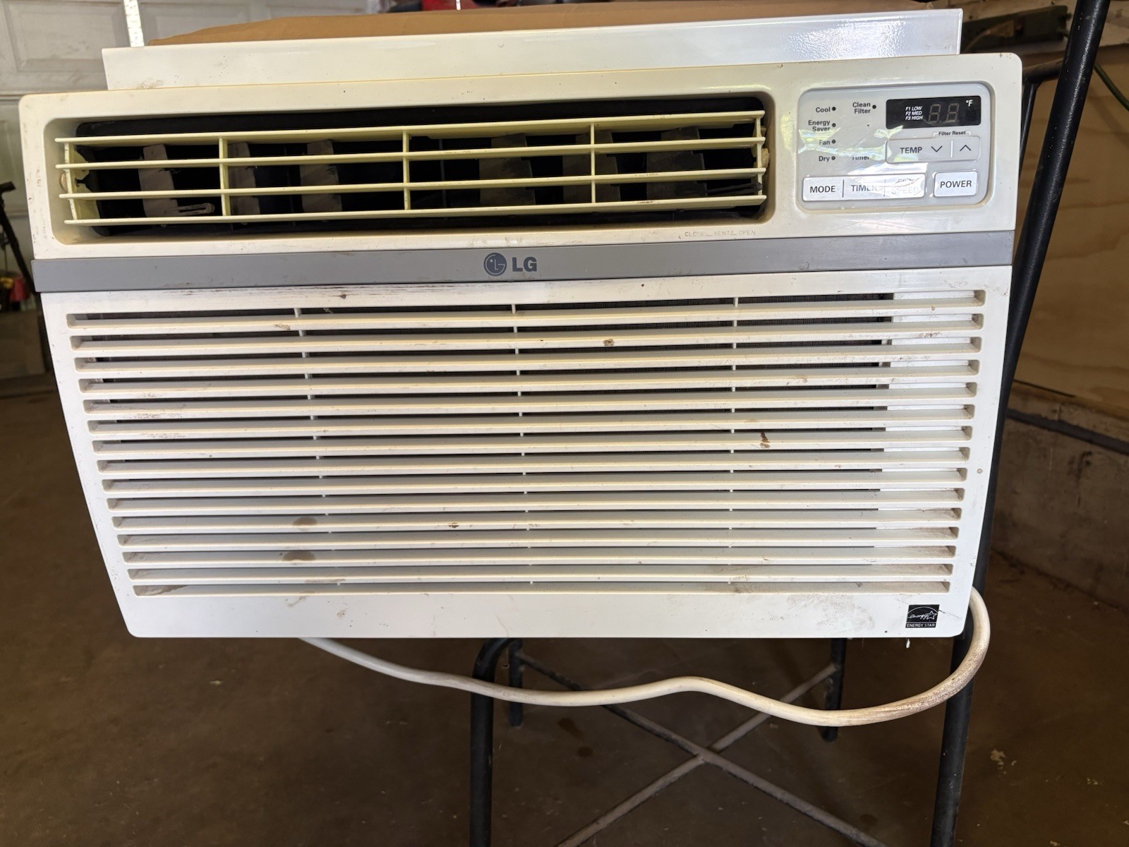 LG LW1216ER 12,000 BTU Window/Wall Air Conditioner, Digital, Remote, White