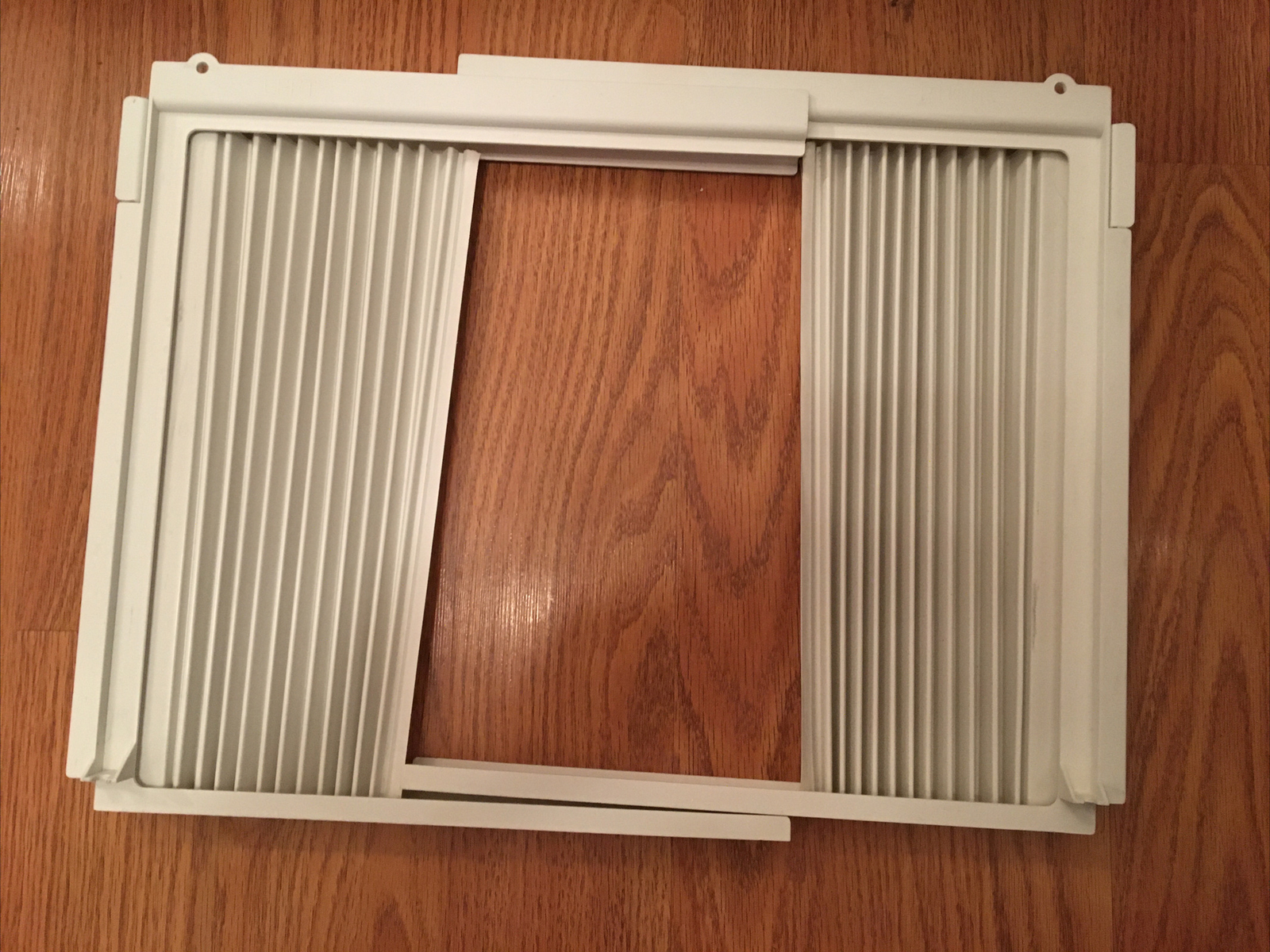 Frigidaire ac model:FFRA0511R1 Window Extension Side Panel 12.79×11.57×1.06 in