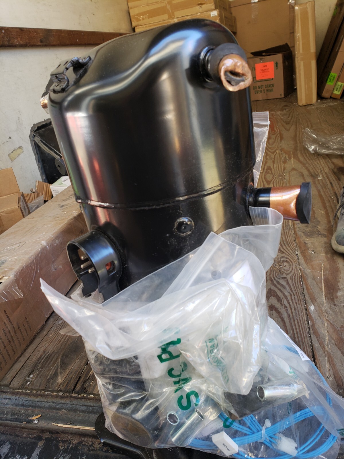 LG MODEL : AQA040KAB COMPRESSOR–SEE PICTURE