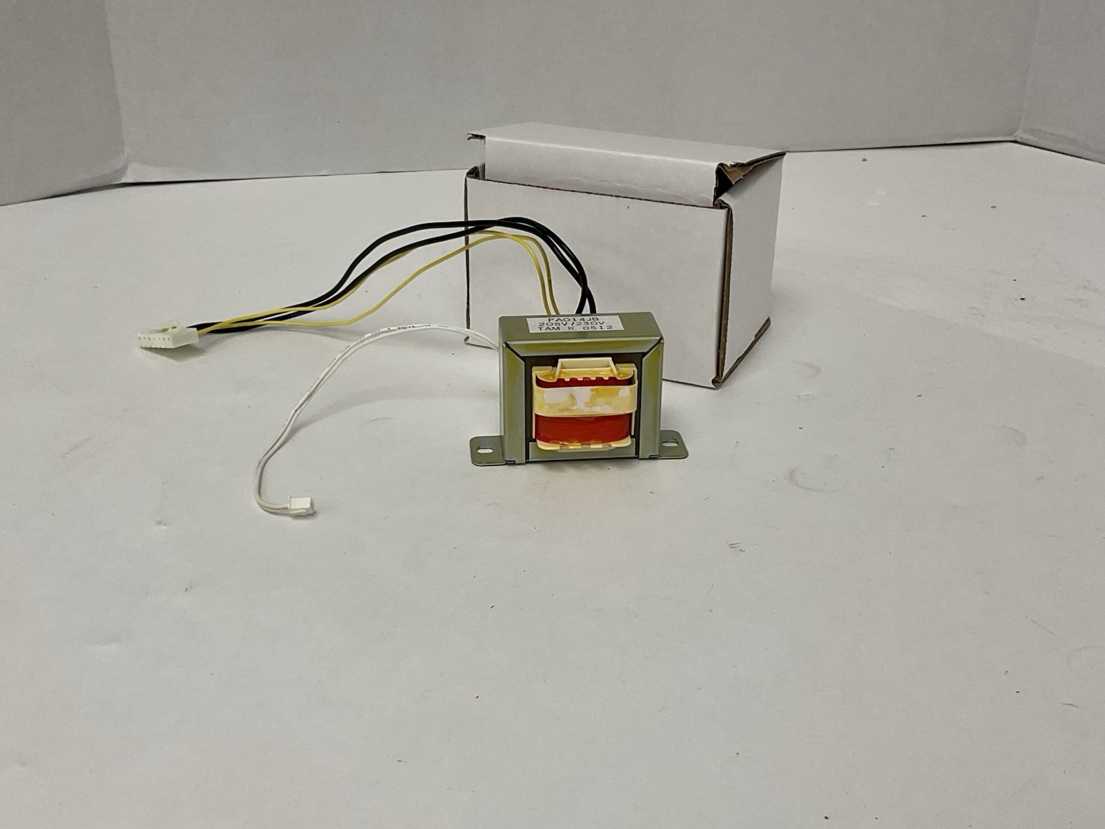 OEM GE wall unit AC transformer MODEL PA014JB, 0512 208/230V
