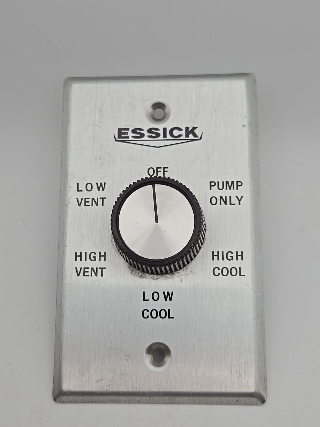 ESSICK 6 POSITION WALL SWITCH MODEL ECR-6 NOS FREE SHIPPING (5F4)