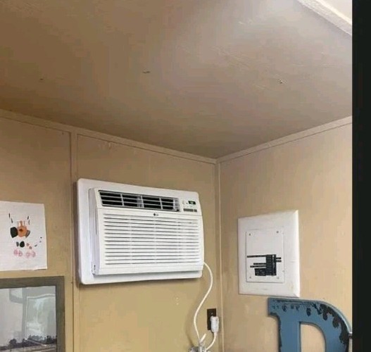 Keystone KSTSLV1 26 in Wall Sleeve for Through-the-Wall Air Conditioners