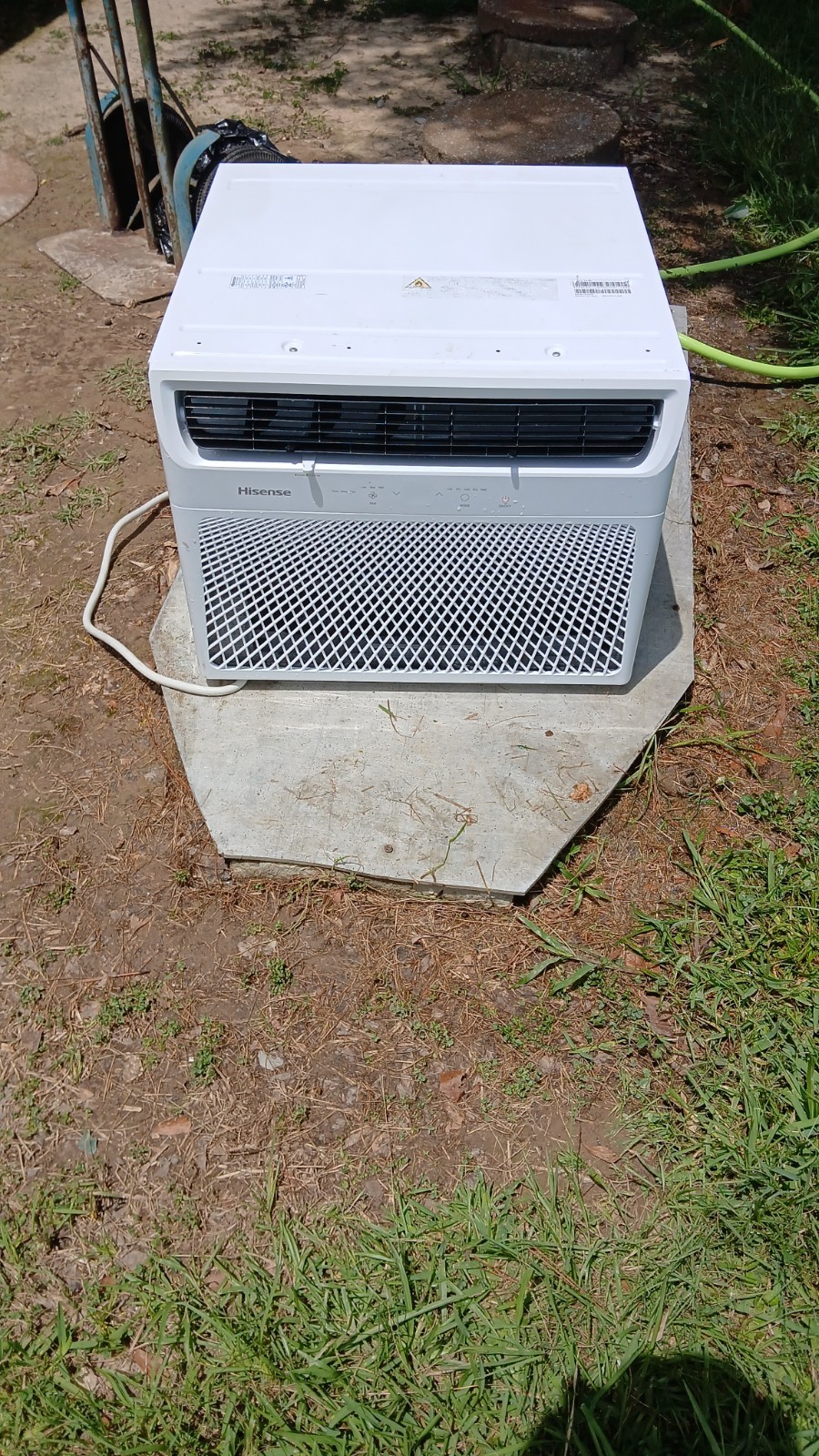 Hisense Smart Inverter Window Air Conditioner And Heat Cooling 180,000 BTU