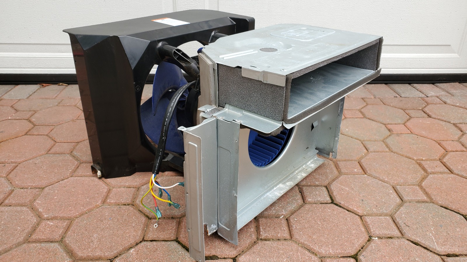 Friedrich CCW12B10A 12K BTU air conditioner fan assembly Works! chill premiere
