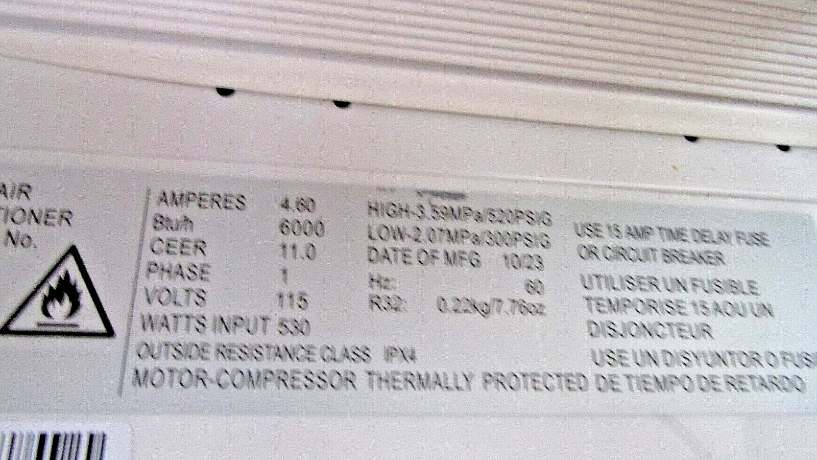 GE Window AIR CONDITIONER w/Remote – 6000 BTU -White – Gently Used -Local pickup