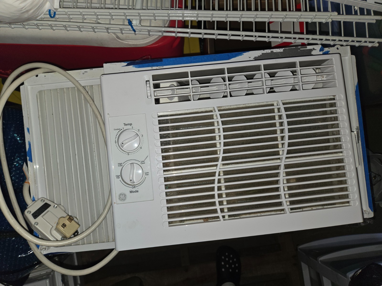 window ac unit used GE brand between 5000btu