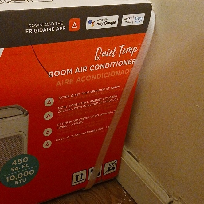 Frigidaire Gallery 10,000 BTU Window AC Wi-Fi App Control Alexa/Google White