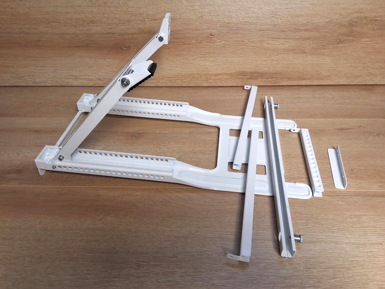 MIDEA U-SHAPED Window AC Installation Bracket Kit MAW12V1QWT