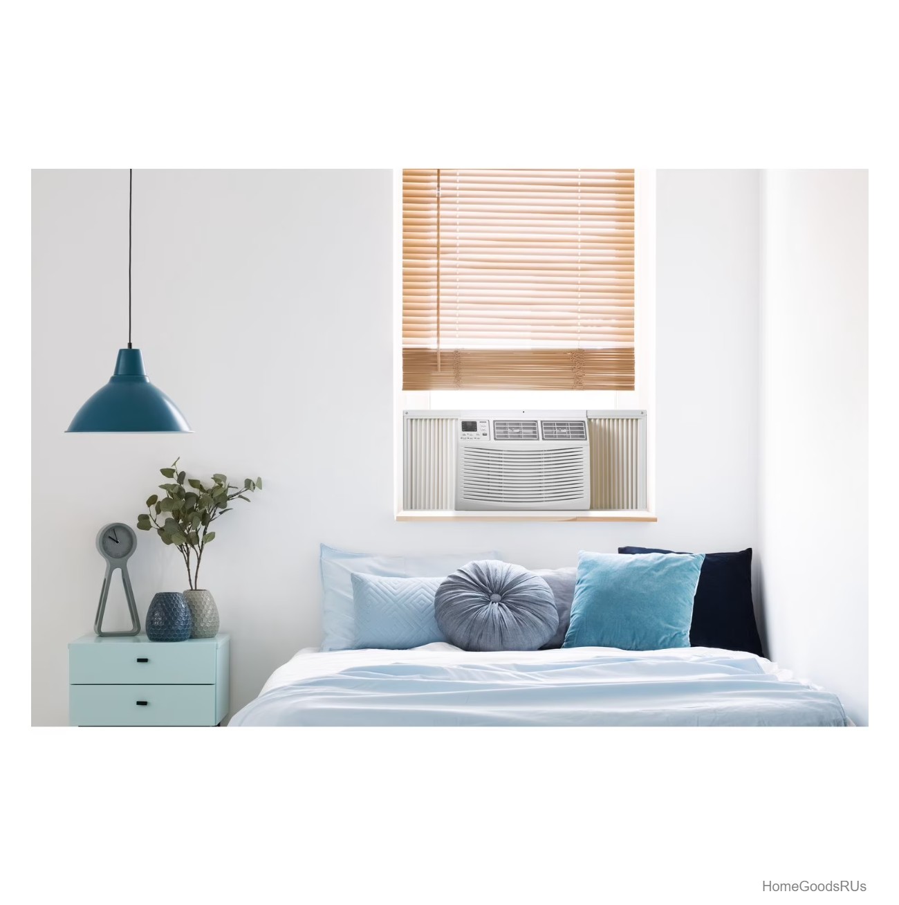 Window Air Conditioner 12000 BTU 115V Remote Control Cools 550 Sq Ft