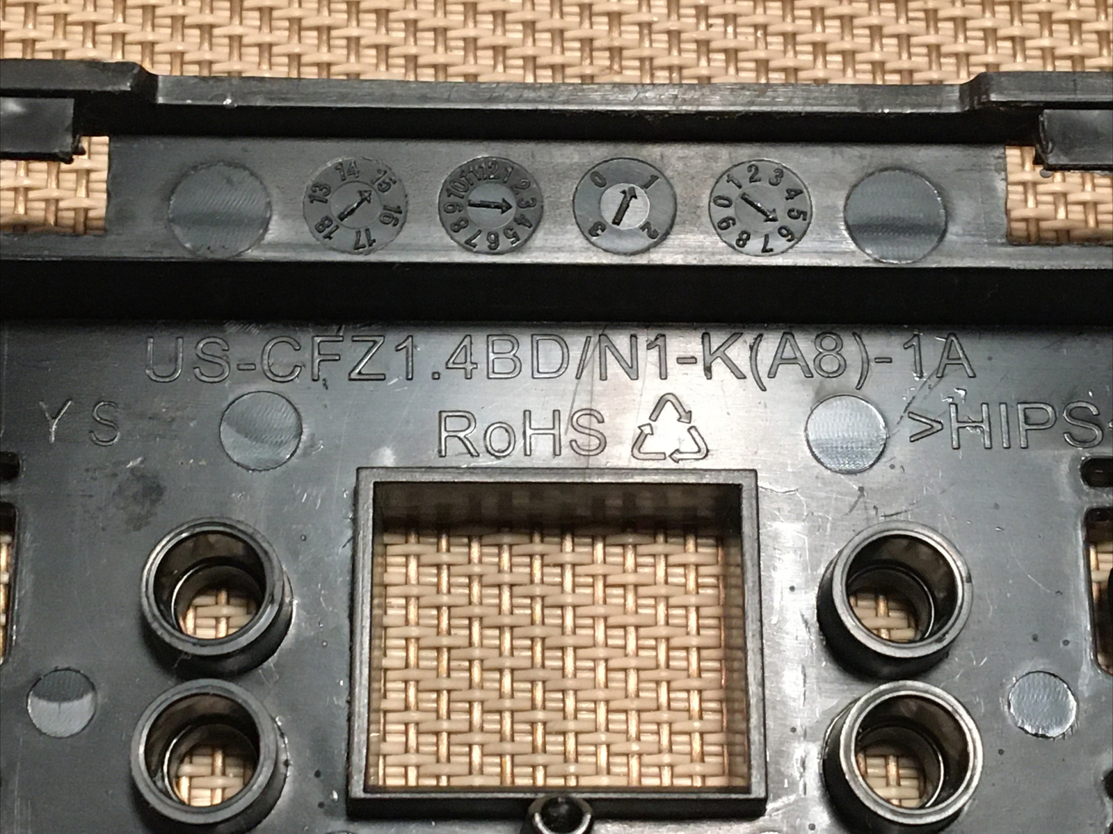midea dehumidifier ac model: WDK30AE6N Parts: Control Panel Cover (no board)
