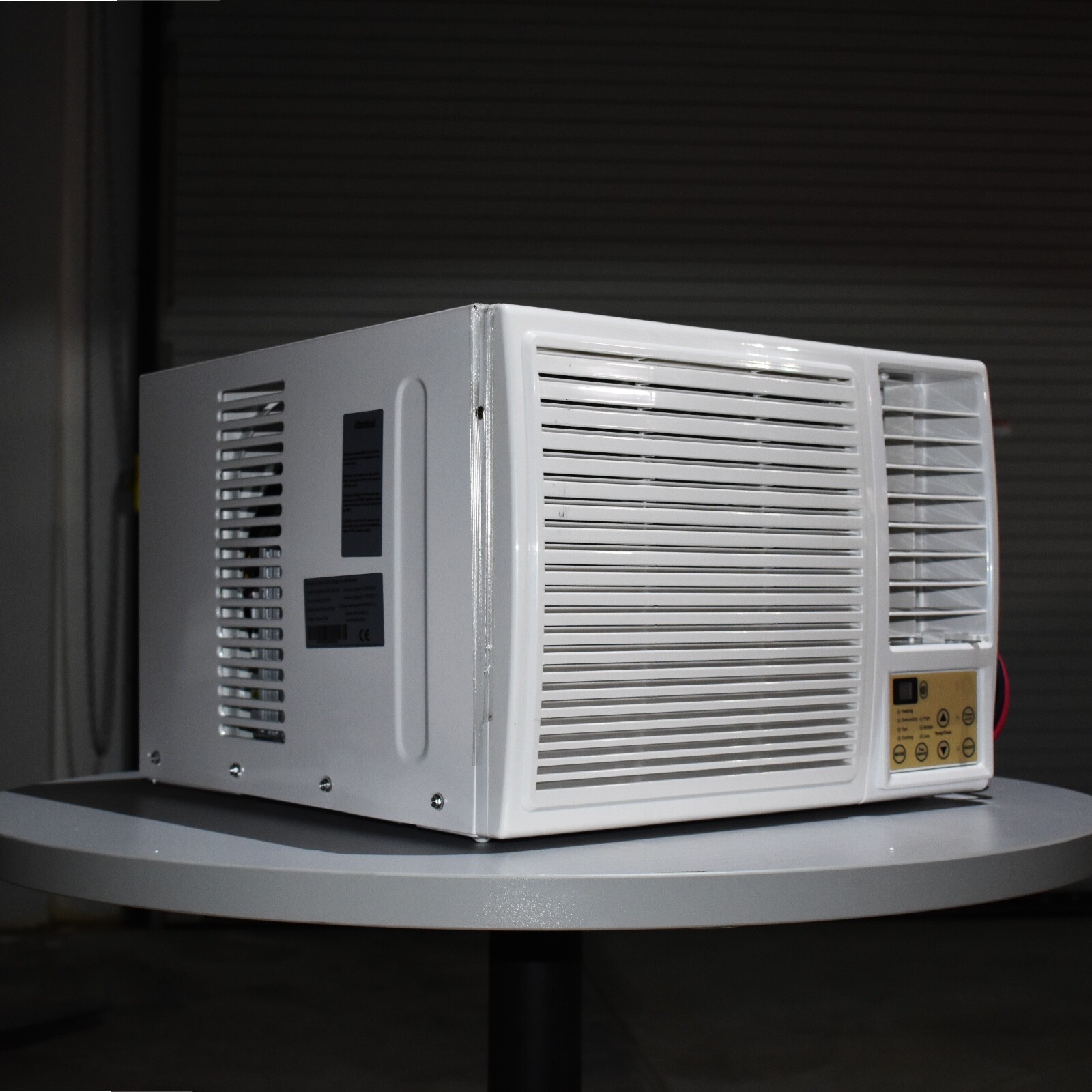 48V DC battery powered Window Air Conditioner 9,000 BTU/h Heat Pump