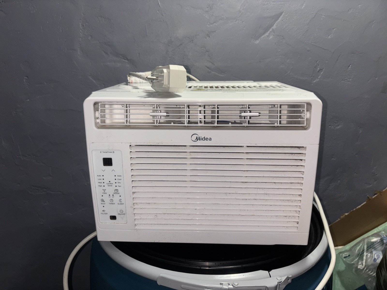Midea MAW08V1QWT 8000 BTU Window AC, White, Remote & Timer, 125V