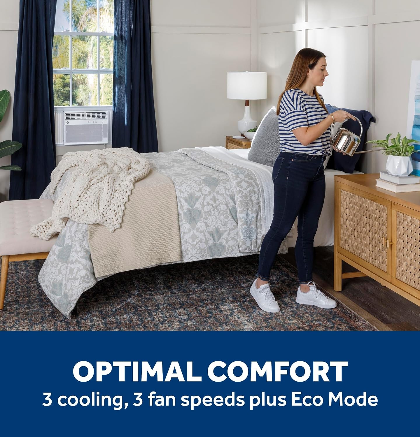 Window Air Conditioner 12 000 BTU for Rooms up to 550 sq ft. Wi-Fi Enabled