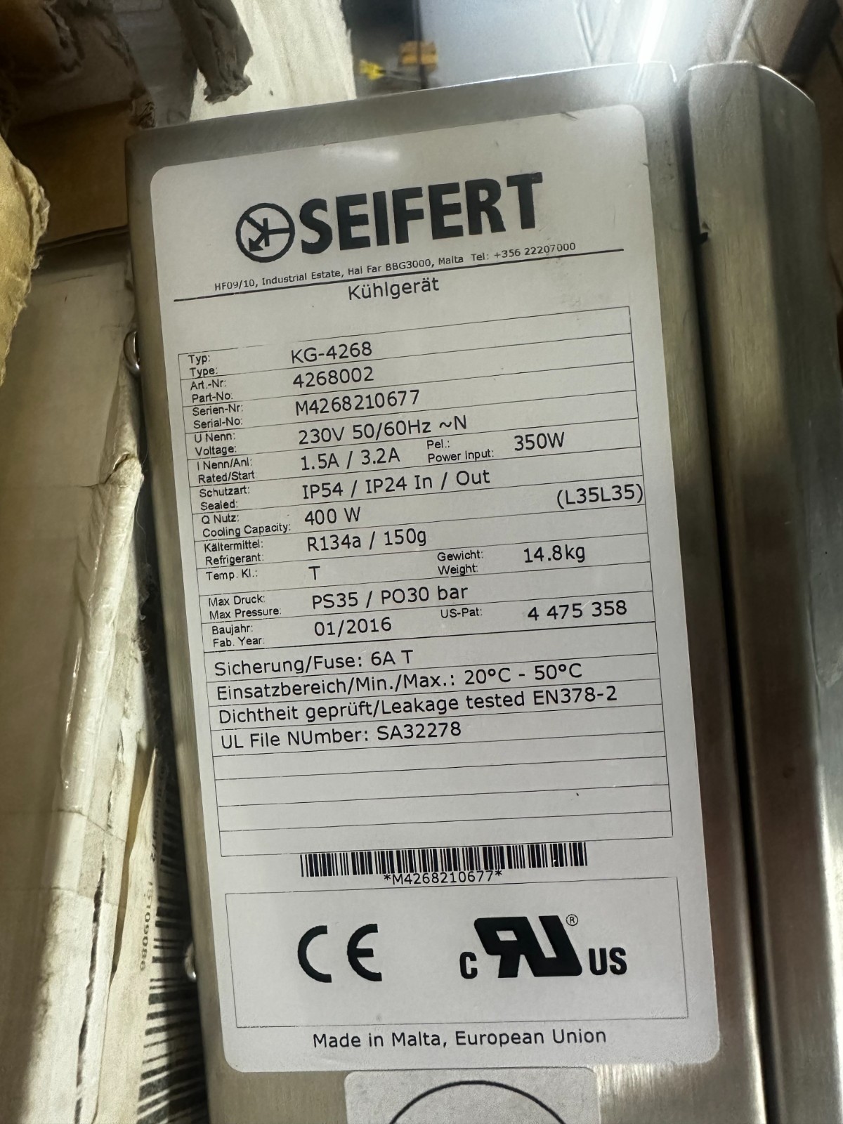 Seifert Systems Mdl. KG-4268 SlimLine Control Cabinet Air Conditioner w/ cover