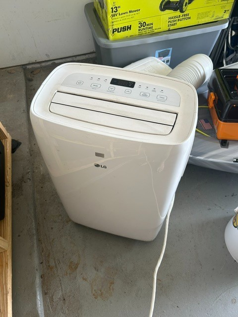 LG LP0621WSR Portable Air Conditioner