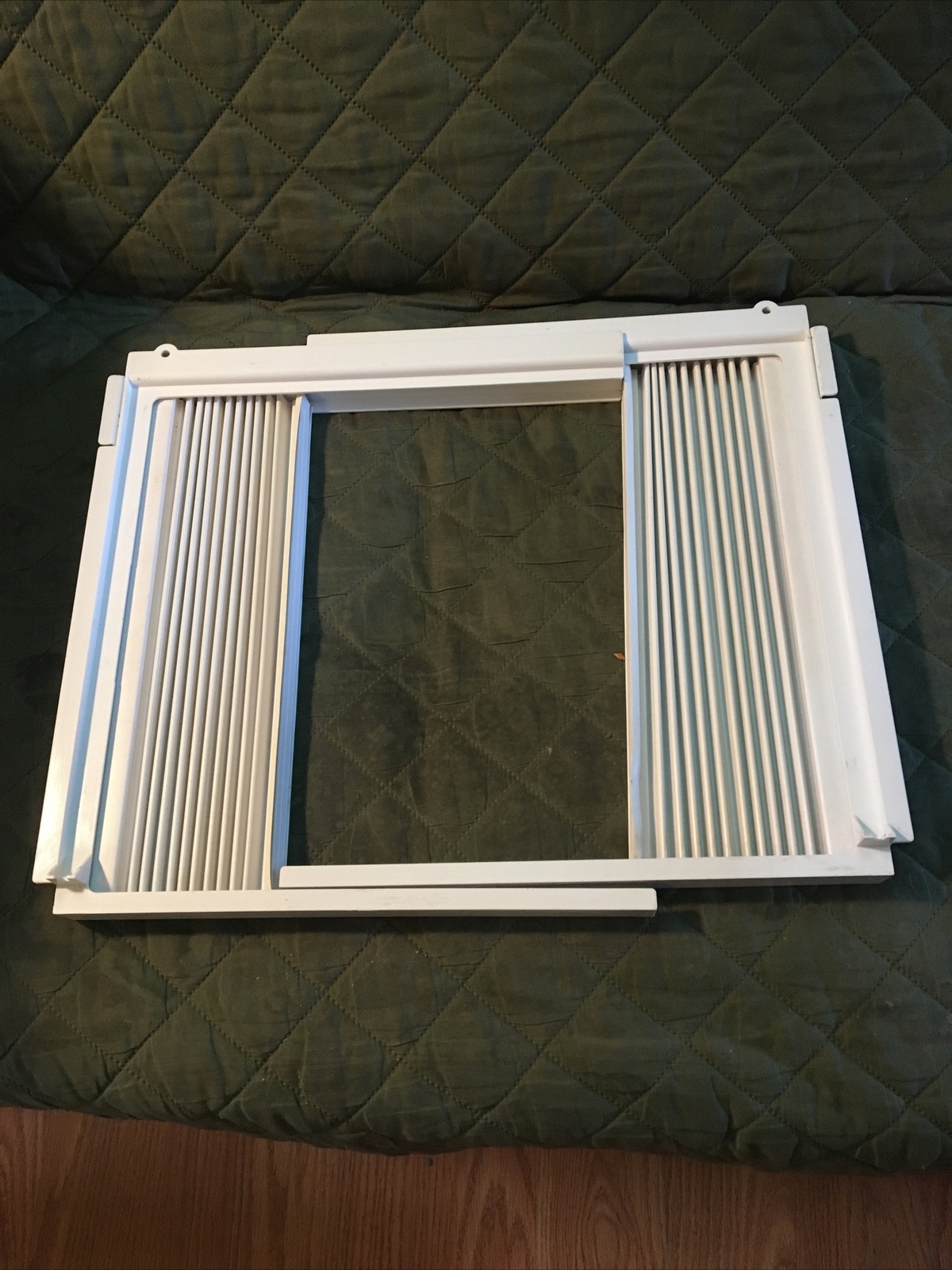 Keystone:KSTAW05BE/Midea MWA05M1BWT window extension side panel 12.83×11.53×1.14