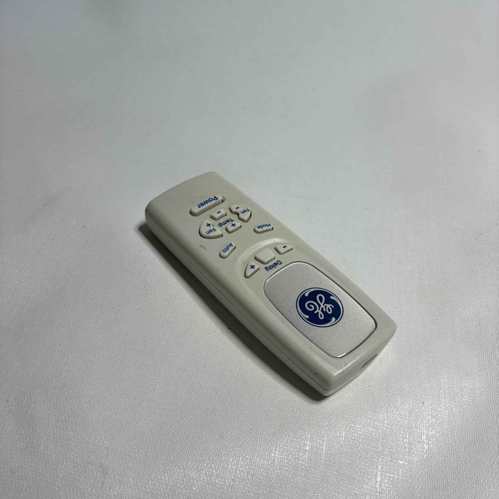 Genuine GE General Electric YK4EB1 Air Conditioner AC Remote Control