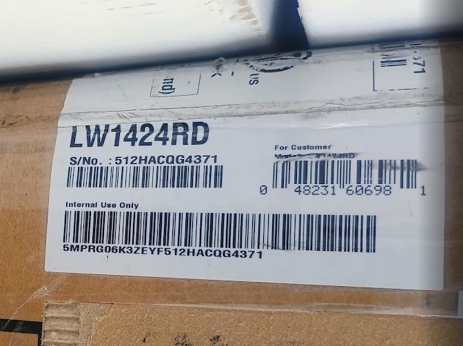 LG 14,000 BTU 800 Sq Ft Window AirConditioner LW1424RD Stay Cool!!!