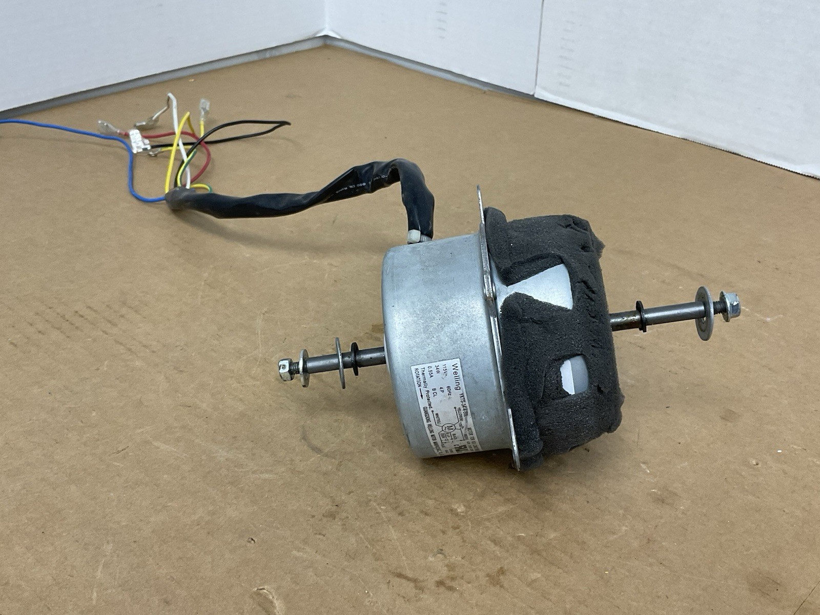 Welling YKTS-34-4-50L Motor for Air Conditioner