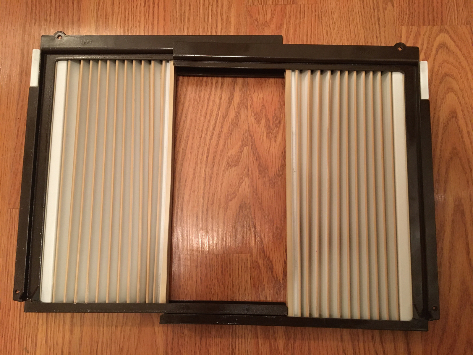 FRIGIDAIRE FFRA0511Q1/FFRA0511R1/FFRA0511R1E Extension Side Panel 12.79×11.53 in