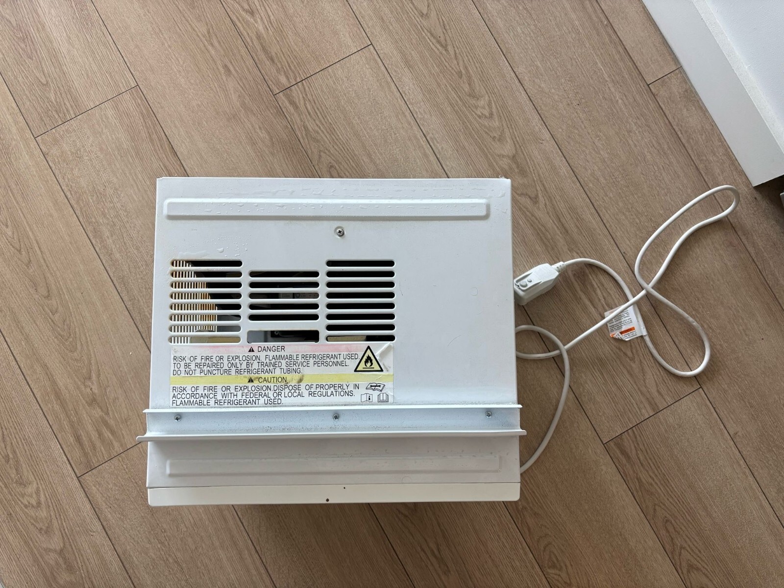 GE 5050 BTU Smart Room Air Conditioner – White (AHV05LZ) – EXCELLENT CONDITION