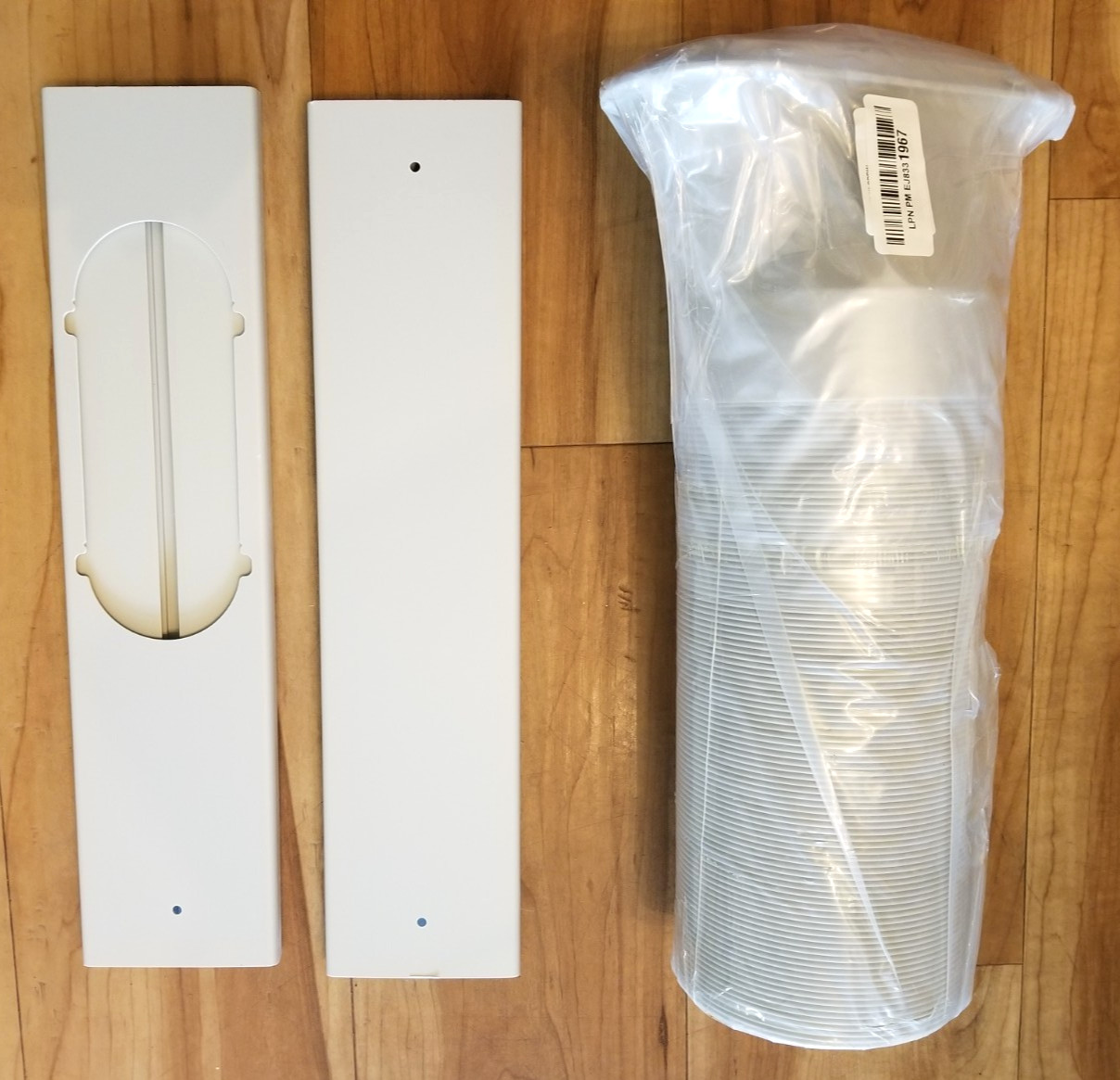 Portable Air Conditioner Kit with Hose, Adjustable Window Seal with 5 Inch Dia