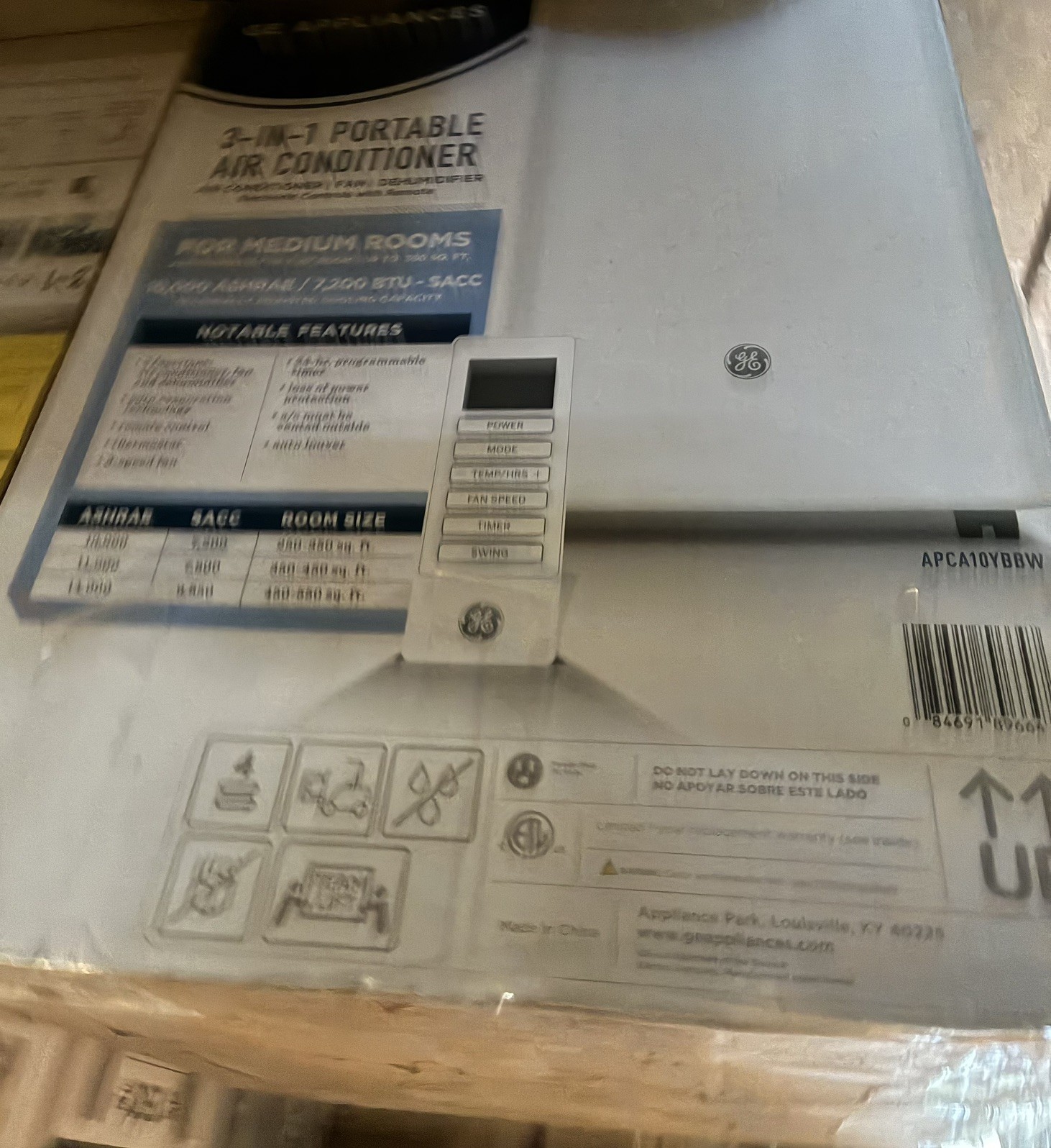 GE Portable Air Conditioner Window AC 7200 BTU Digital Controls Remote (White)
