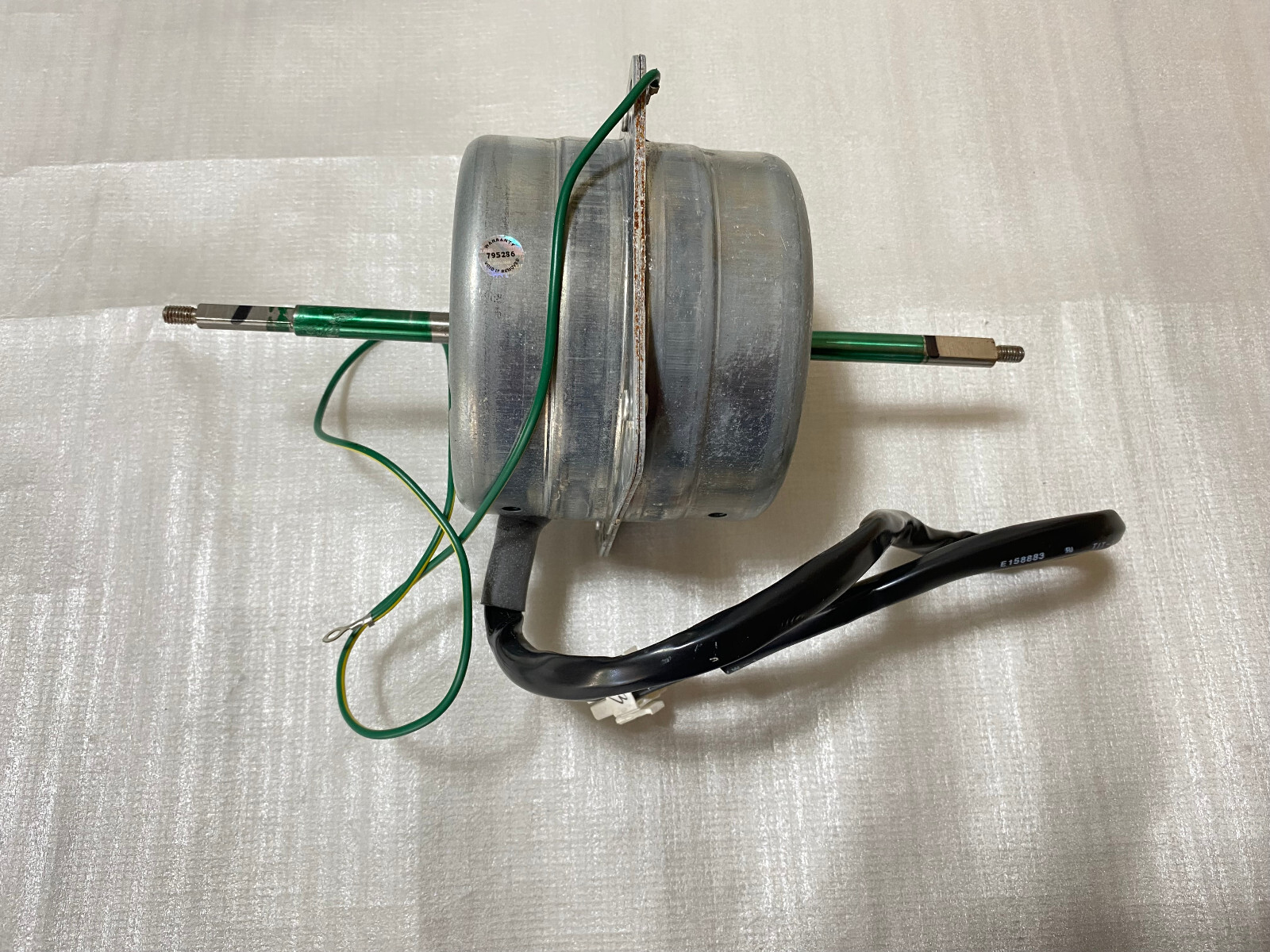 New Genuine OEM GE Air Conditioner Outdoor Fan Motor WJ94X10120