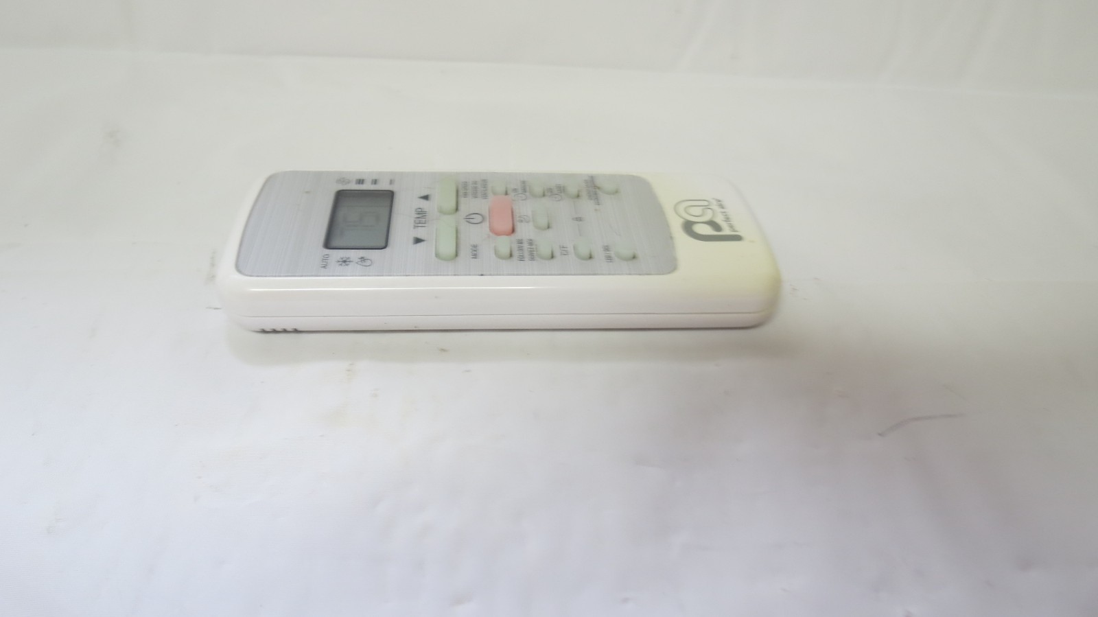5,000 BTU Perfect Aire Remote RG51G (1) /CEFU1 Air Conditioner A/C 3 Volt DC