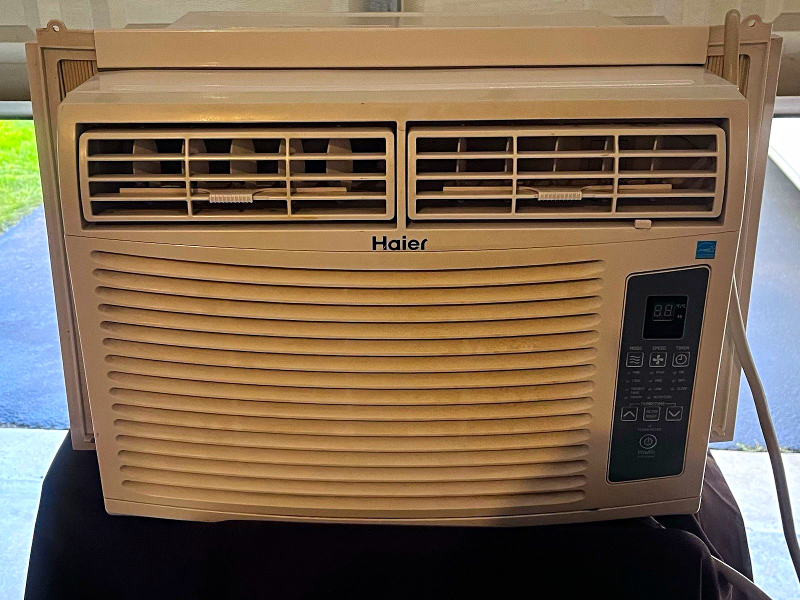 Haier ESA412M-L 12000 BTU Window Air Conditioner 115V R410A White