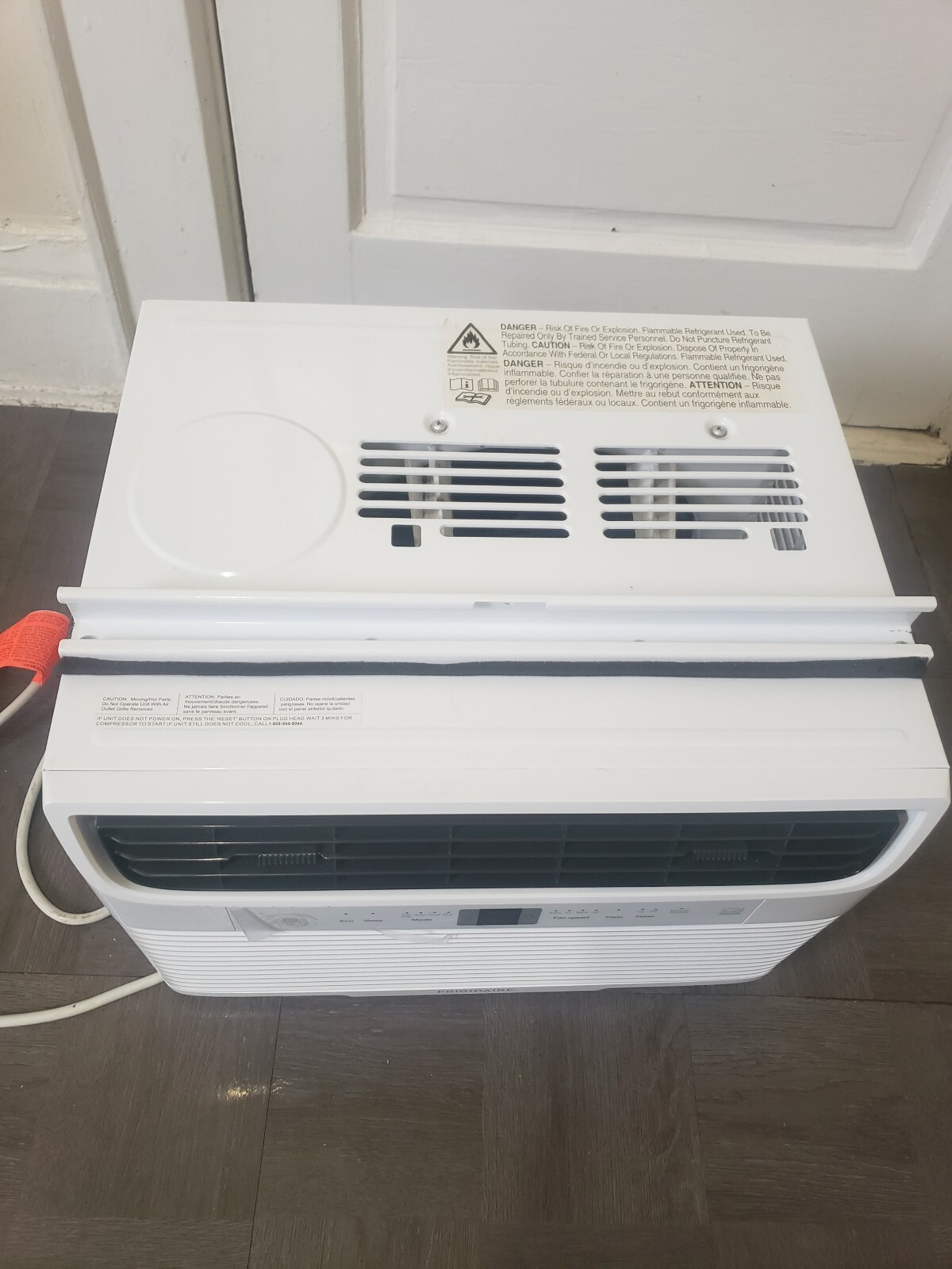 FRIGIDAIRE Energy Star 6,000 BTU 115V Window-Mounted Mini-Compact Air Conditione