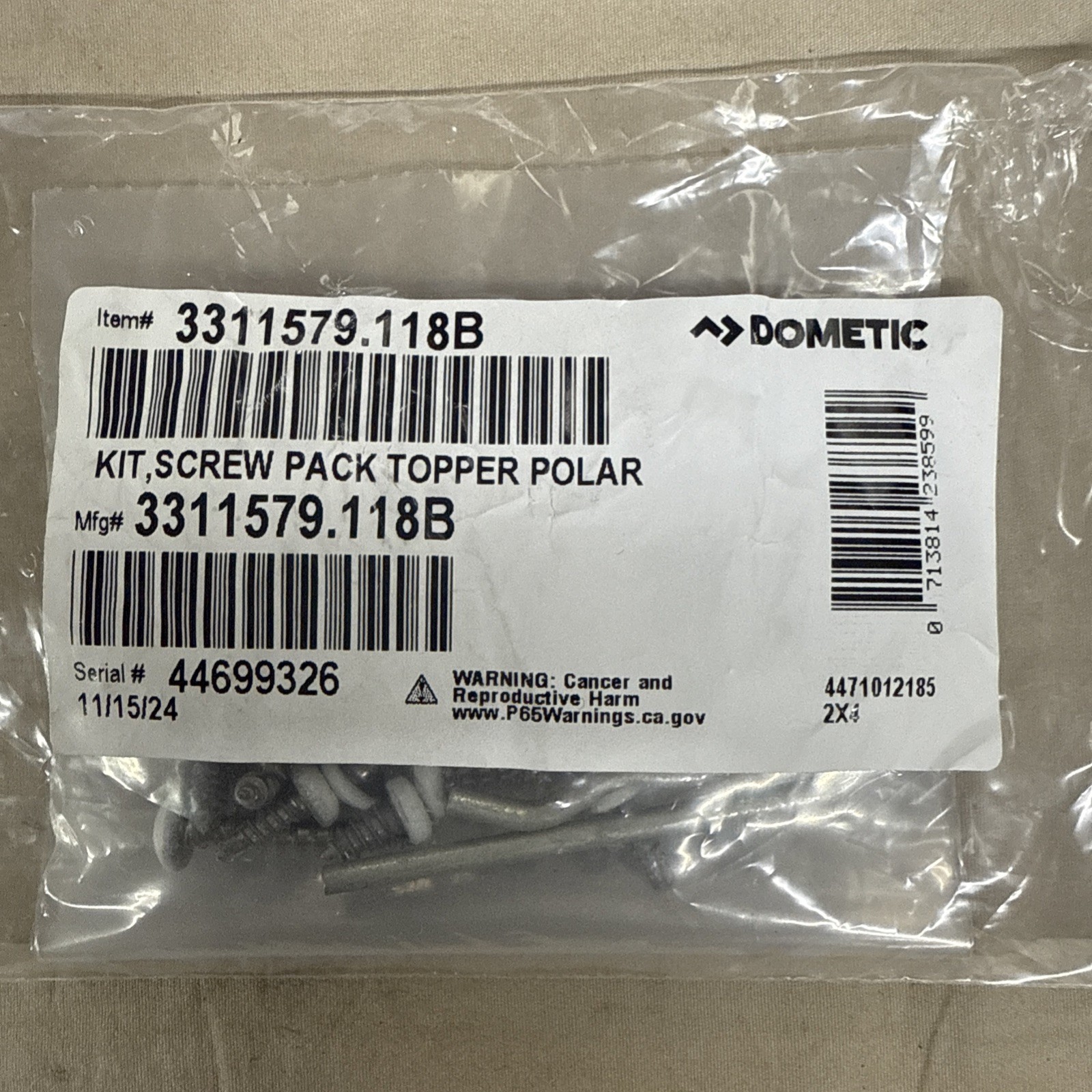 Dometic 3311579.118B Polar White Screw Pack Topper Kit 3314759.000B