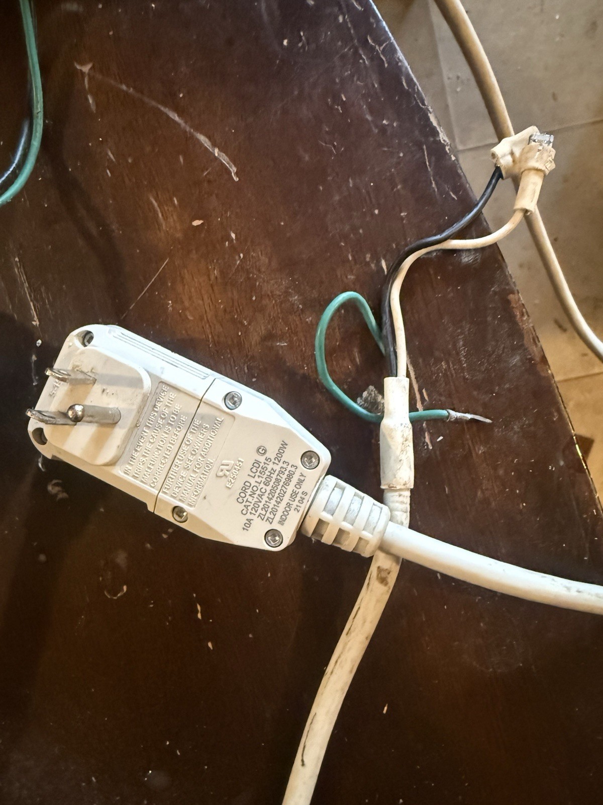 Ac Power Cable 10 A 120vac 60hz 1200w
