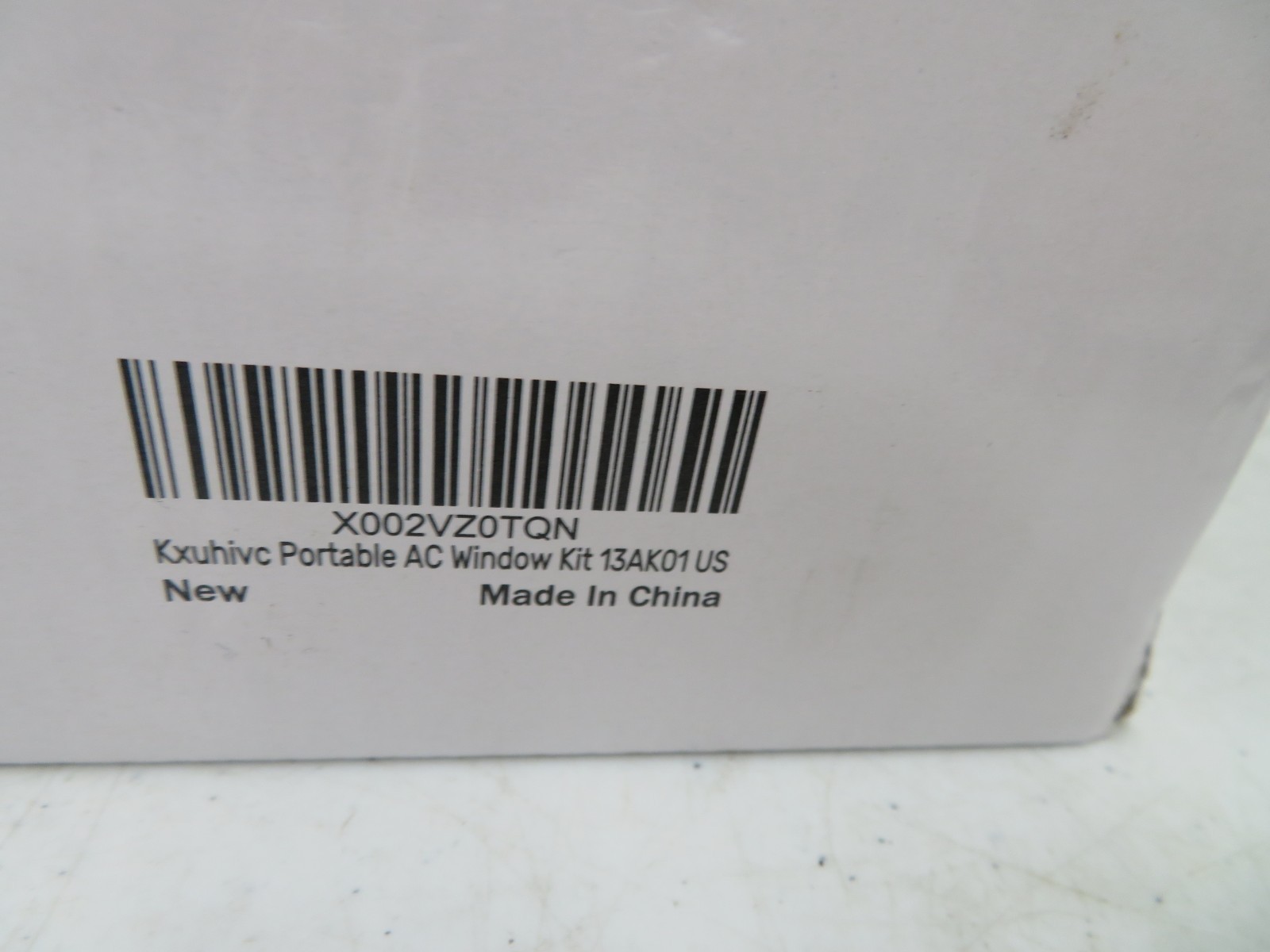 PORTABLE AC WINDOW KIT W/ HOSE (DNT070525) LOC. M-4