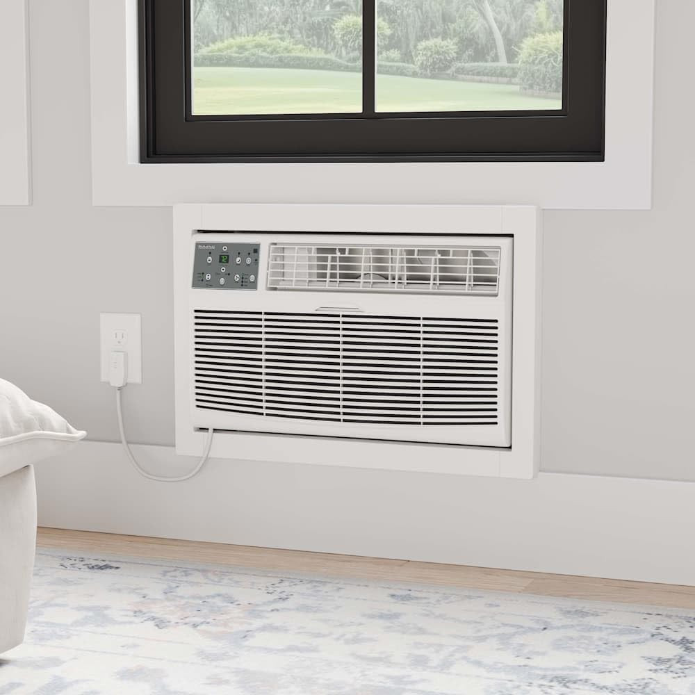 DRTAC081XNA1 8,000 BTU 115V through the Wall Air Conditioner and Remote Control