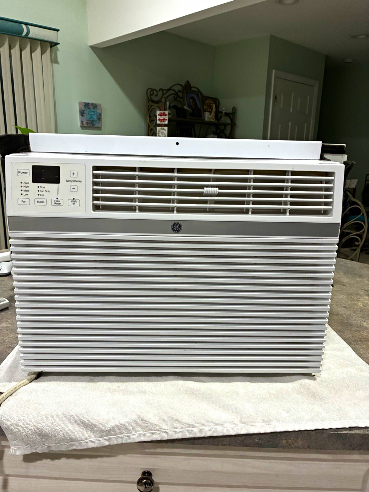 GE AEC10AXL1 Energy Star 115V Window AC Wi‑Fi Remote 10,000-10,999 BTU