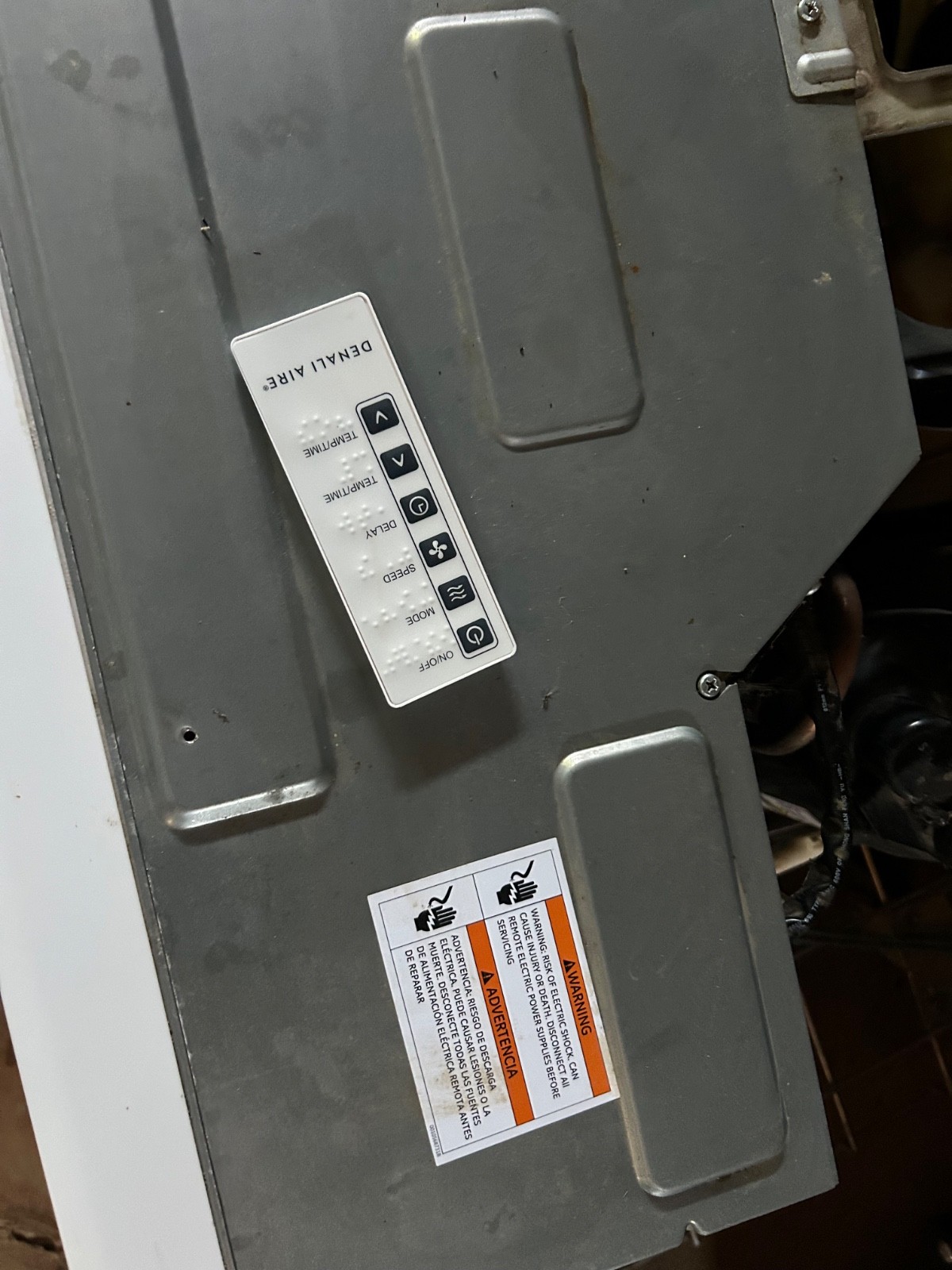 23,500/230V Denali Aire window/wall air conditioner. Cools. Will need Freon .