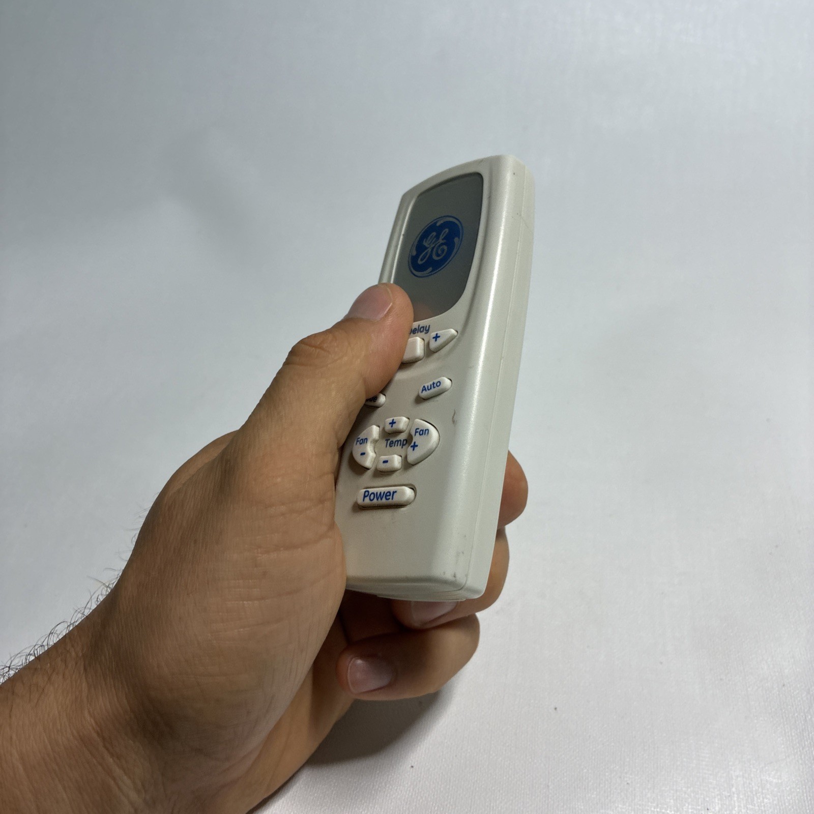 Genuine GE General Electric YK4EB1 Air Conditioner AC Remote Control