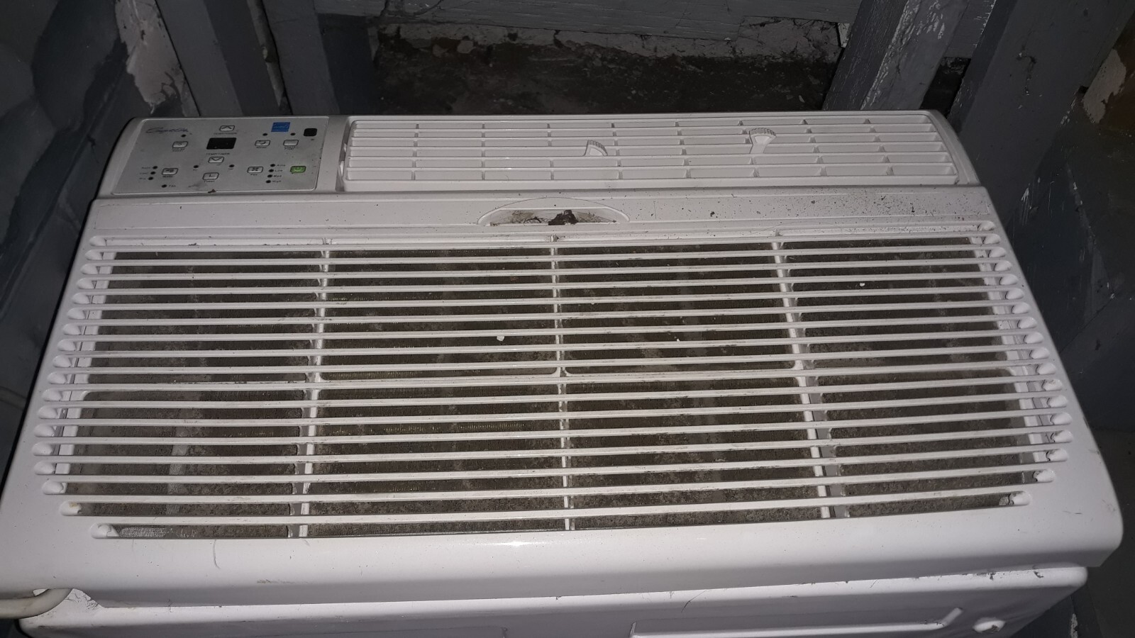BG-123P Comfort-Aire Air Conditioner