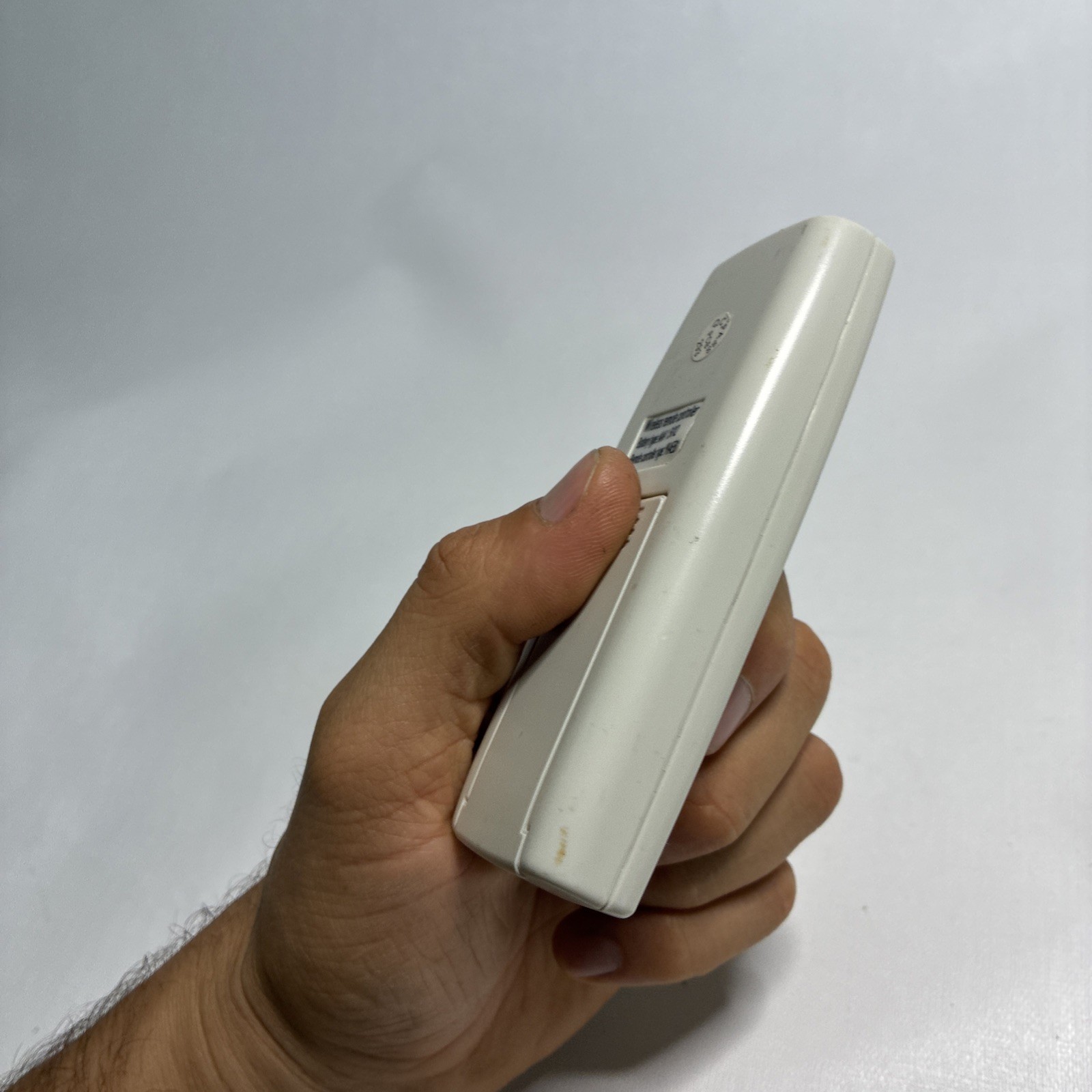 Genuine GE General Electric YK4EB1 Air Conditioner AC Remote Control