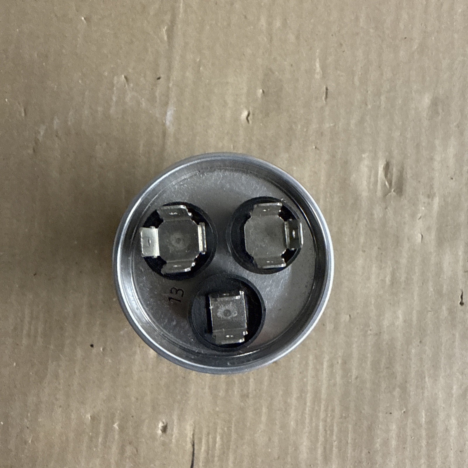 LG Room Air Conditioner Fan Motor Capacitor Part# 0CZZA2000W OEM