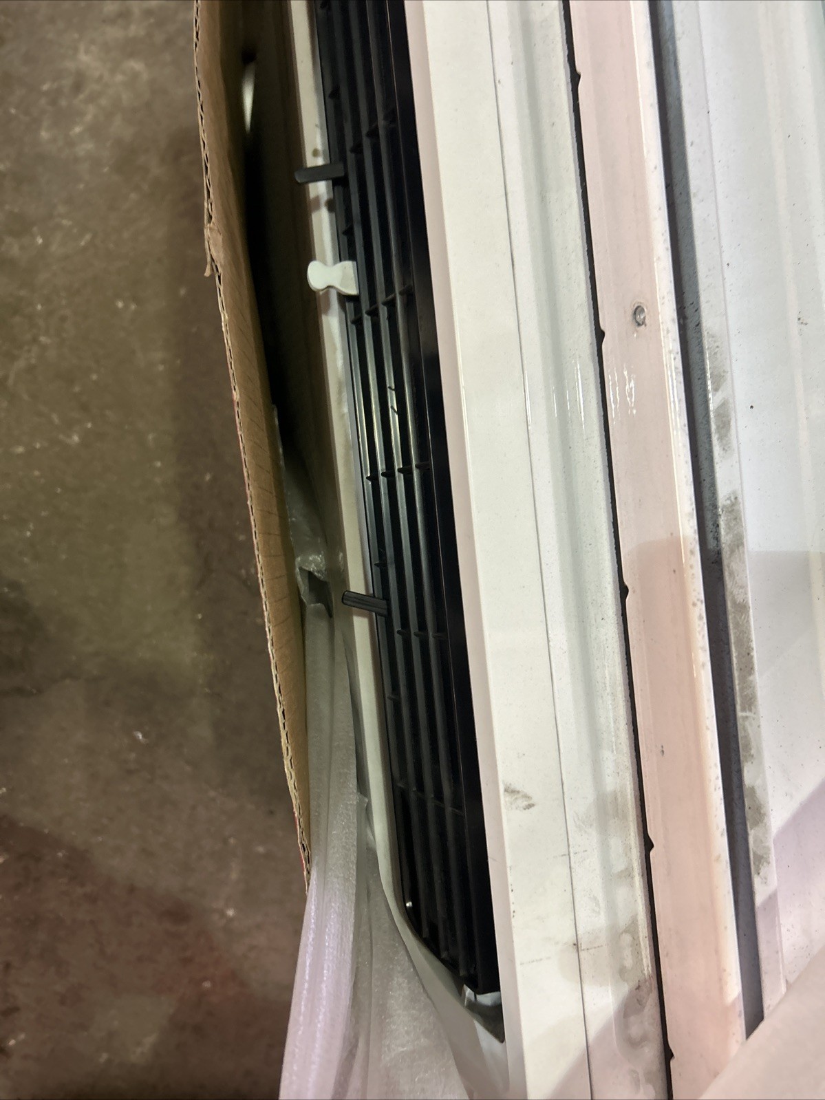 230v At 20amps Window Ac Will Not Run On House used