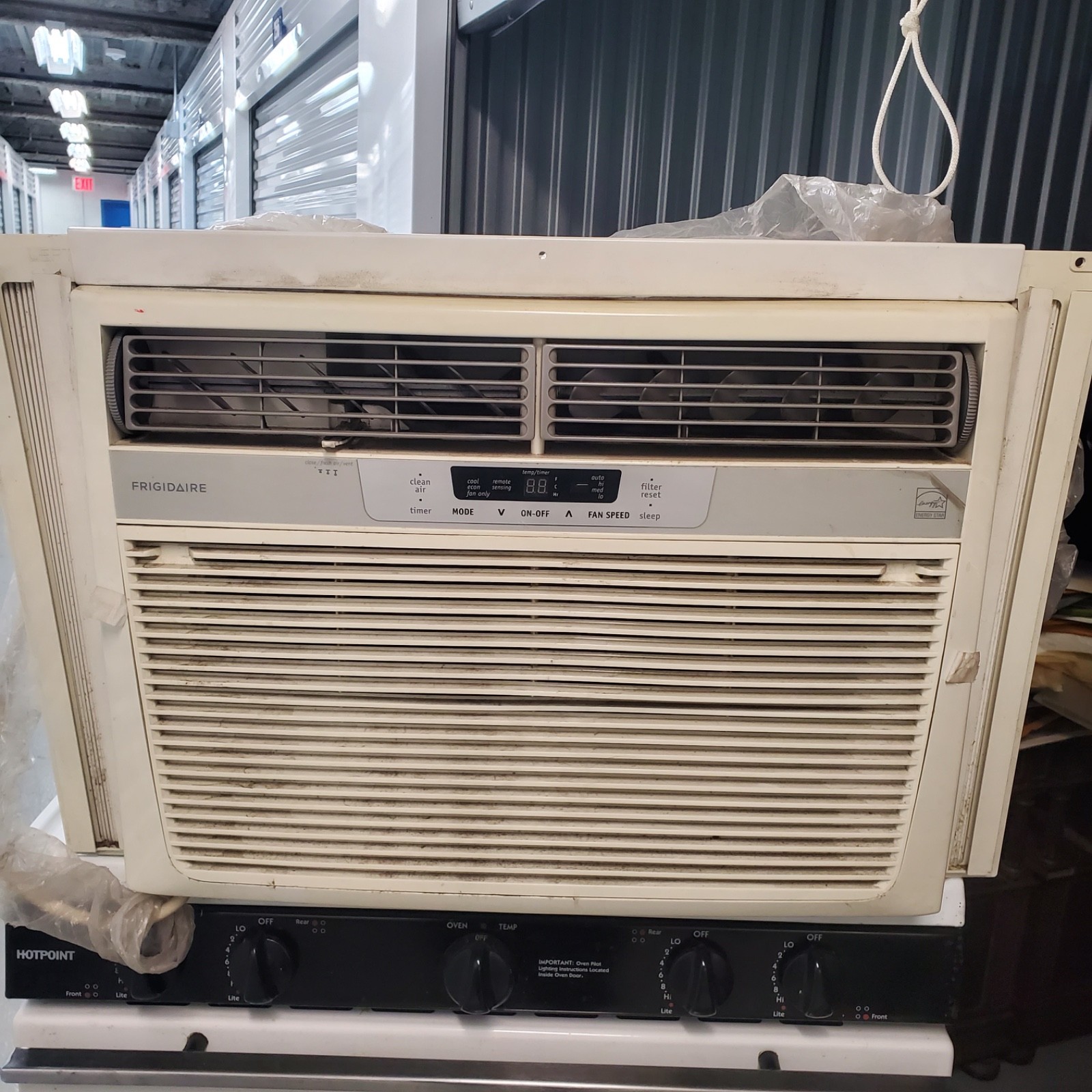 Frigidaire Air Conditioner 15,000BTU
