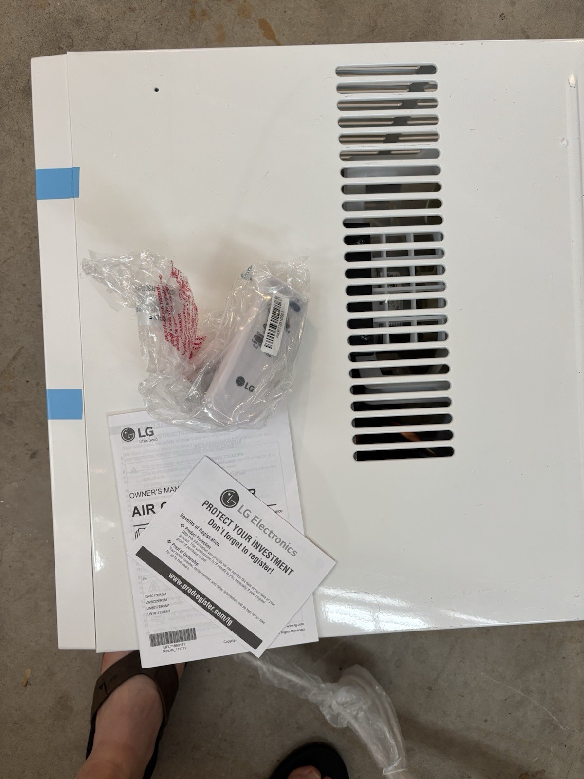 lg 8000 btu window air conditioner LW8017ERSM1