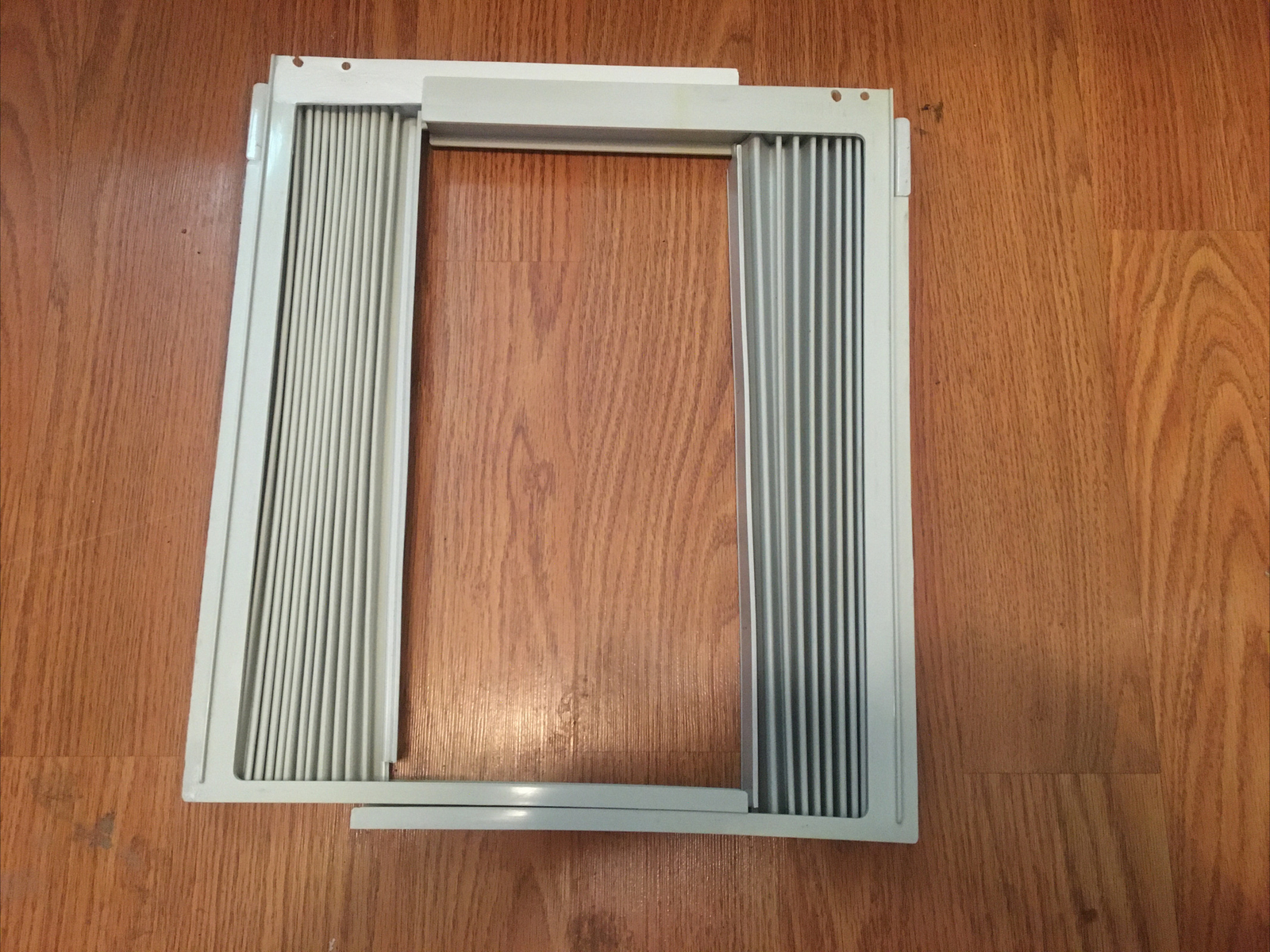 GE ac model: AEM12ASL1 Window Extension Side Panel 15.47 X 10.23 in