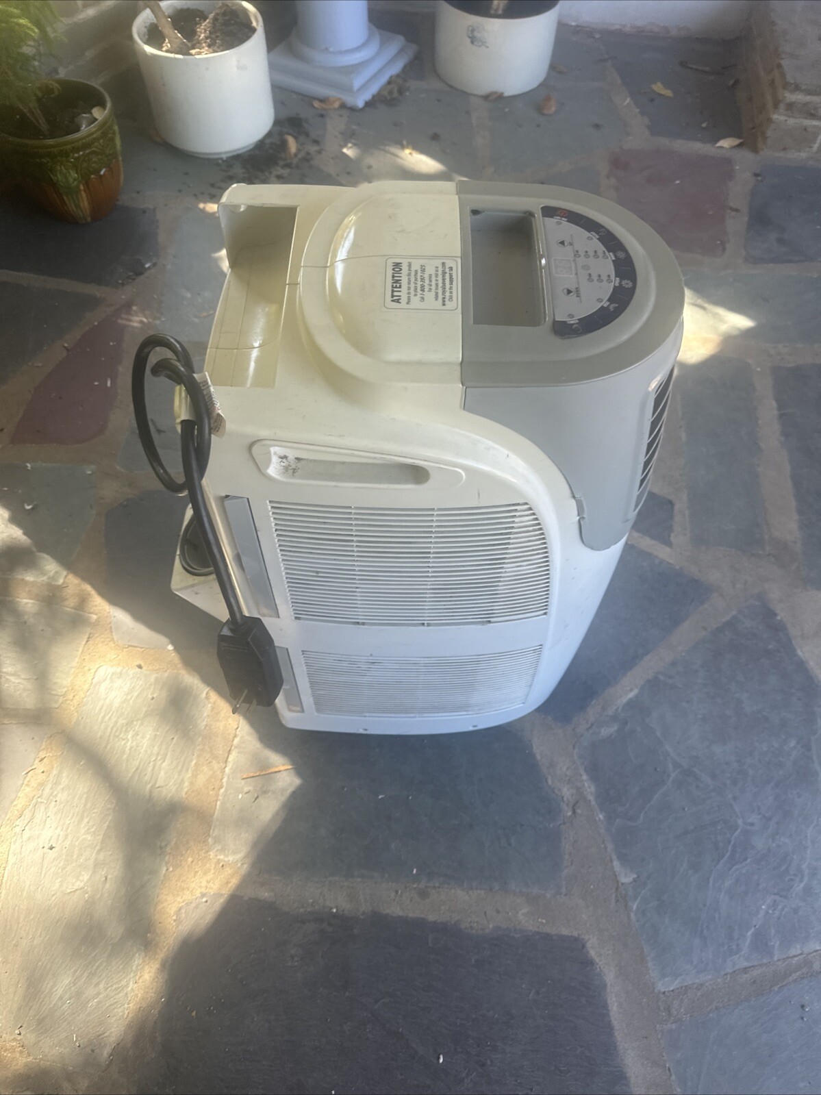 AC Unit, Hose And Window Kit. 8000 BTU